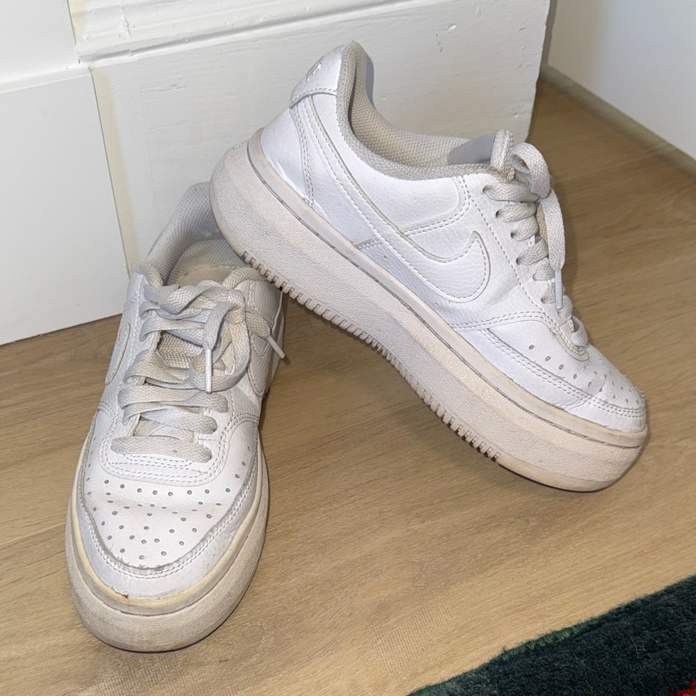 Nike Court Vision Alta Size 7.5